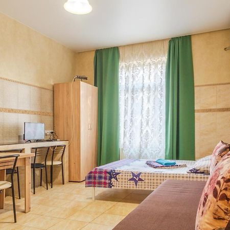 Квартира По Улице Коновальца, 36-Э Kiev Buitenkant foto