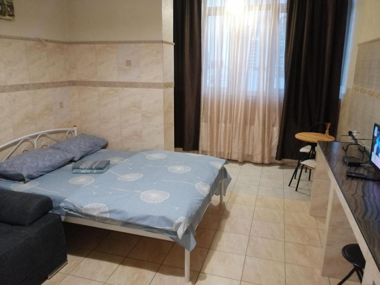 Квартира По Улице Коновальца, 36-Э Kiev Buitenkant foto