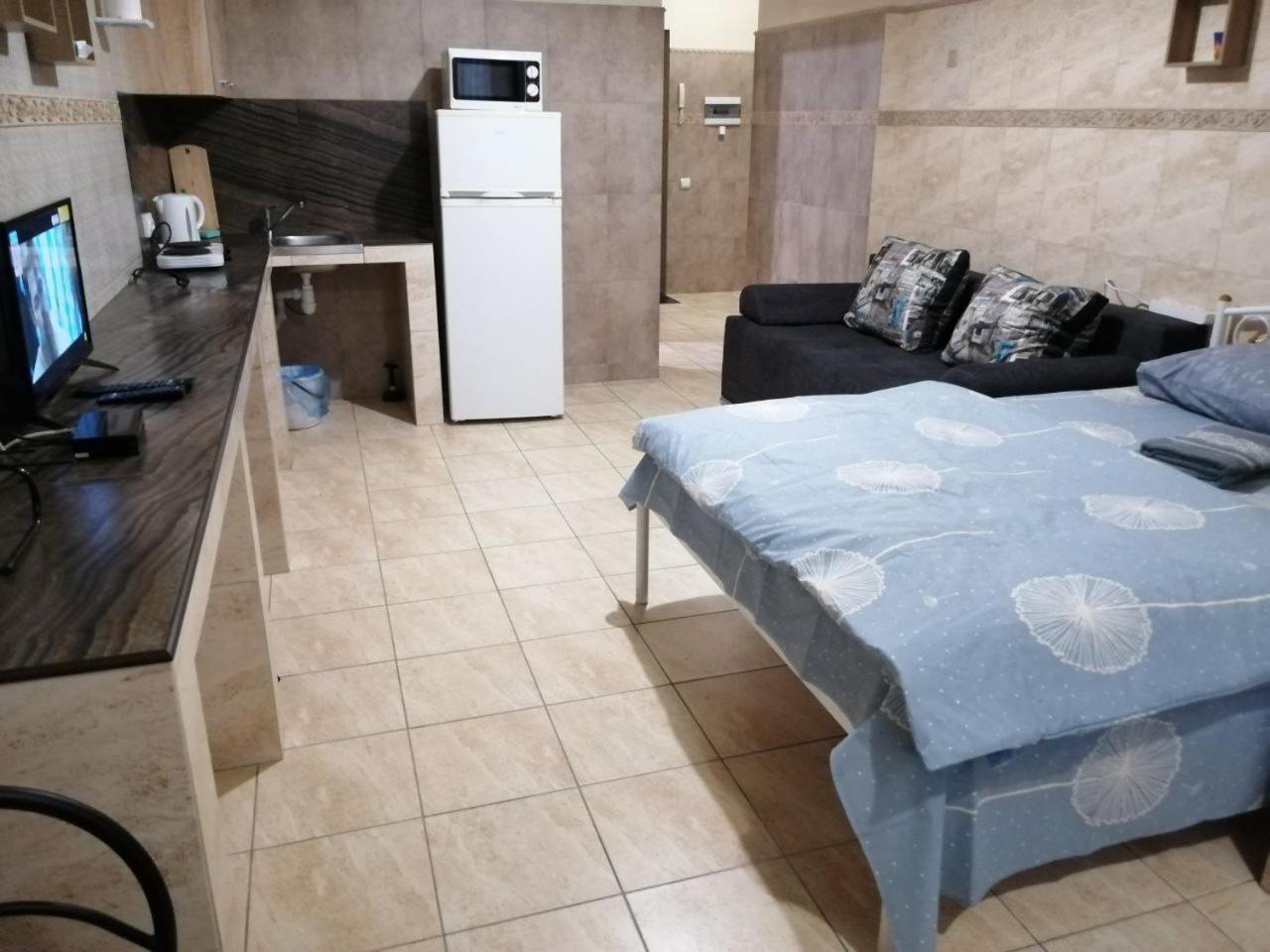 Квартира По Улице Коновальца, 36-Э Kiev Buitenkant foto