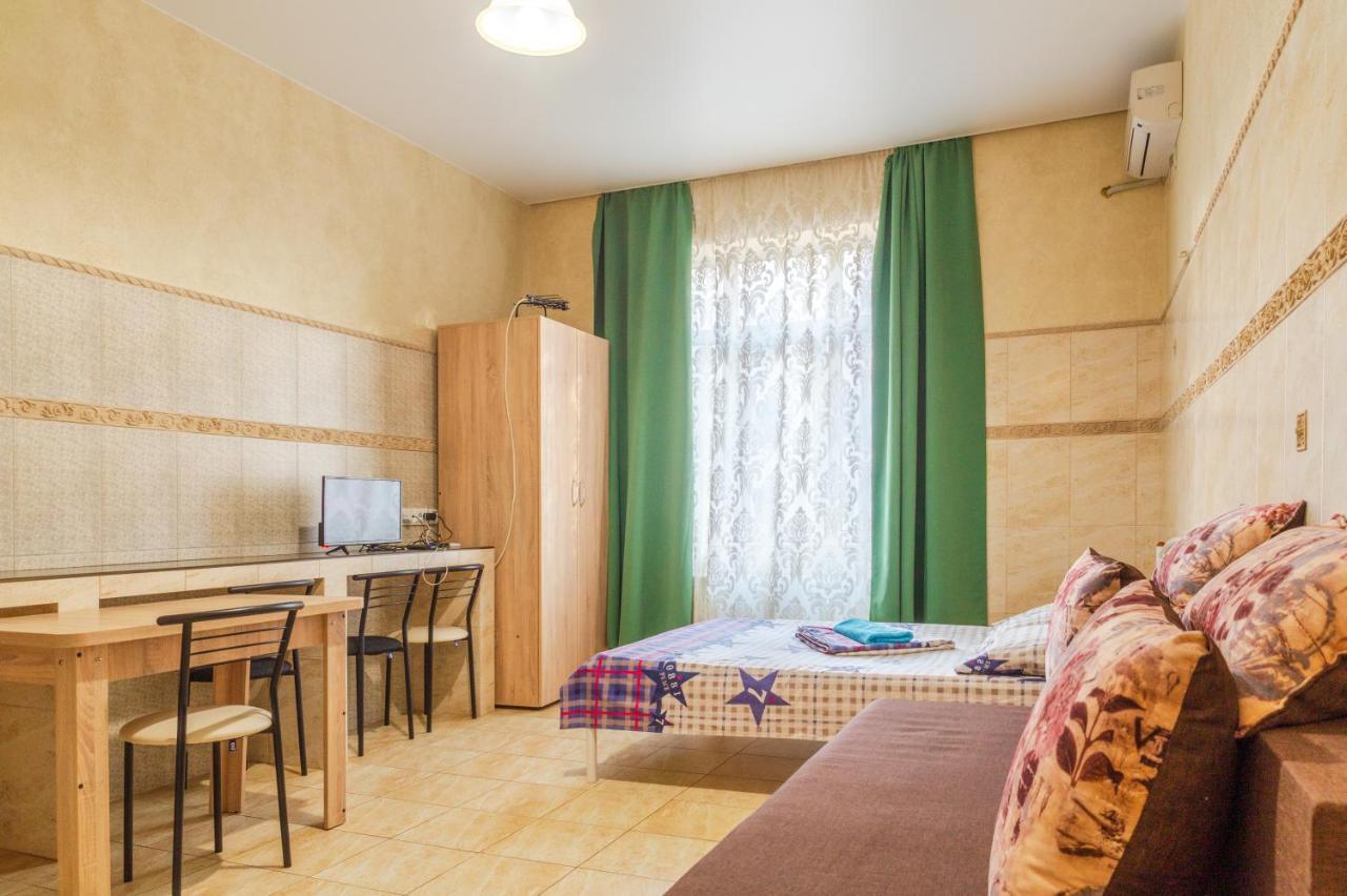 Квартира По Улице Коновальца, 36-Э Kiev Buitenkant foto